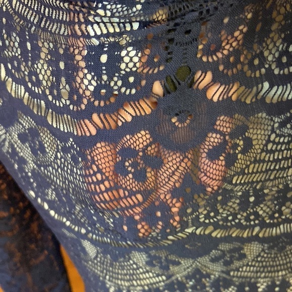 Divided H&M Navy Skater Dress Size 4 Career, Dressy - Picture 5 of 11